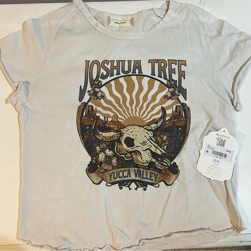 BNWT Alter’d State Graphic Cropped Tee